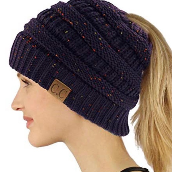 C.C Beanie Trail Other - ❄️NWT C.C Messy Bun Beanie Tail ❄️